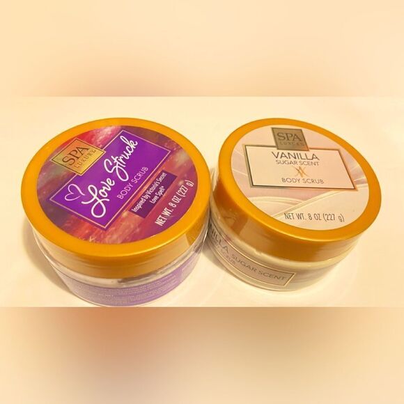 🛍️SPA LUXURY Love ❤️ Struck Body Scrub & Vanilla sugar Scent 8 OZ (227g) - Picture 3 of 10